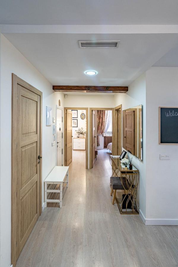バレンシアCentral Luxury Flat With Free Parkingアパートメント エクステリア 写真