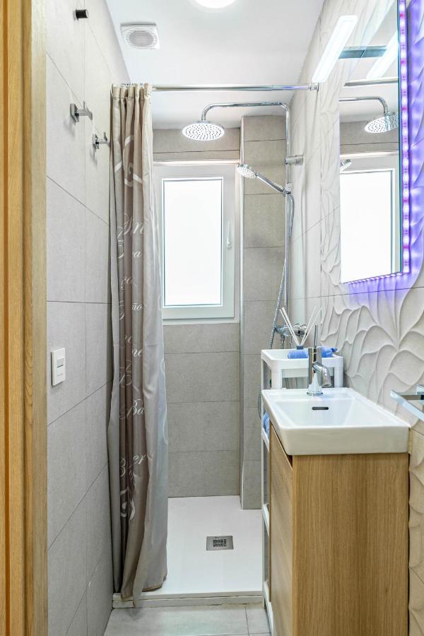 バレンシアCentral Luxury Flat With Free Parkingアパートメント エクステリア 写真